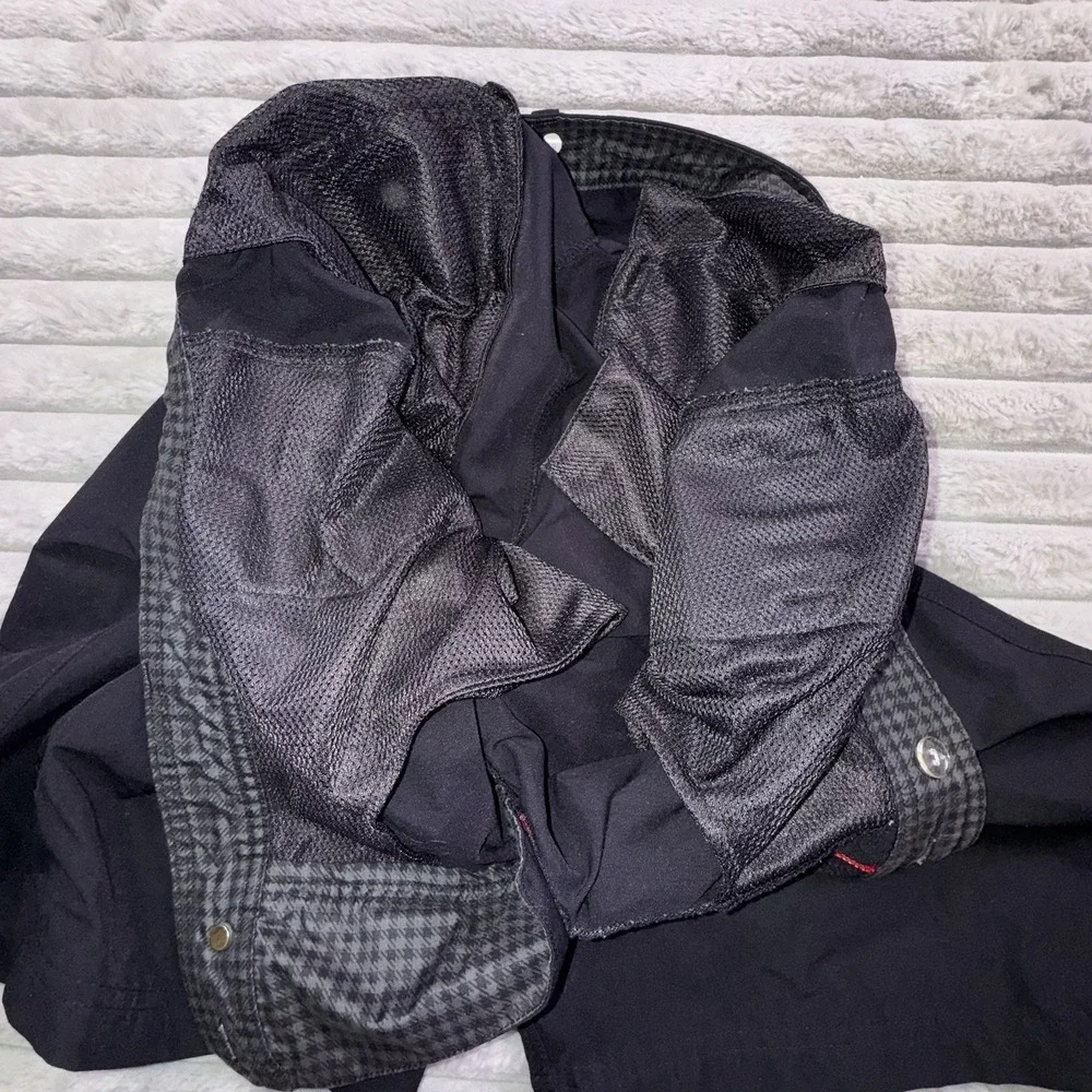 Lululemon Men's 34 Cadence Short‎ 11